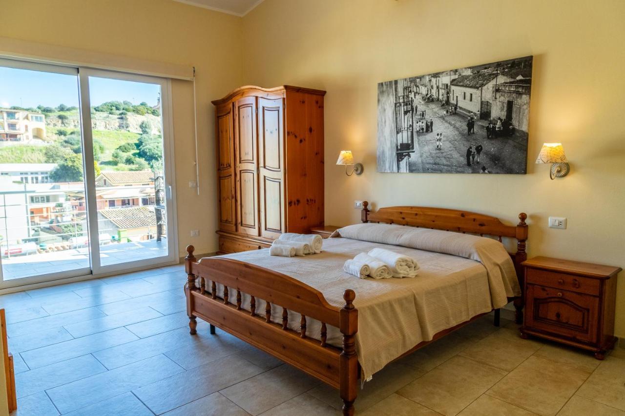 Bed and Breakfast Casa Tacconi Villasimius Exterior foto